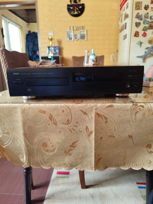 Cd плеър Yamaha CDX-870