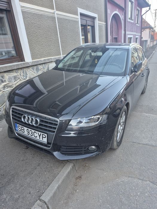 Vând Audi a4 b8 2011