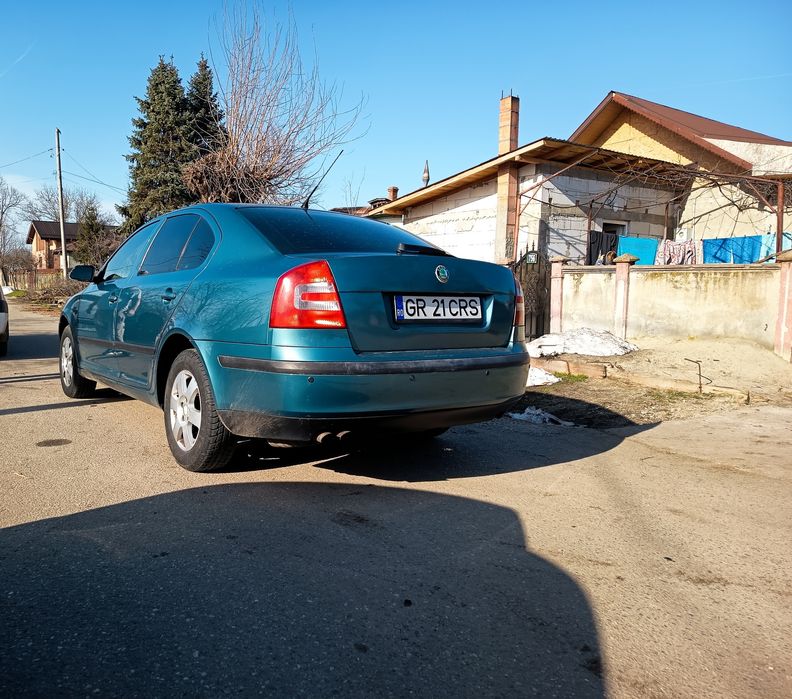 Skoda Octavia 2  .