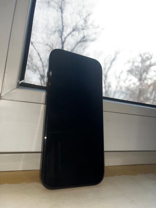 Iphone 16 pro, с гарантией