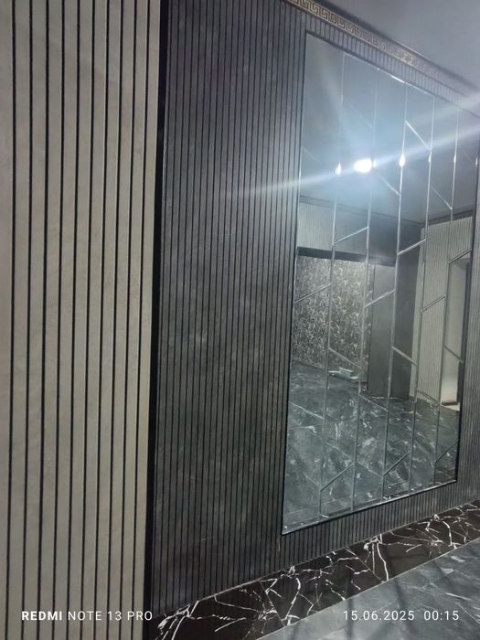 Зудлик билан ховли сотилади
Кармана тумани кармана солик оркасида 2; э