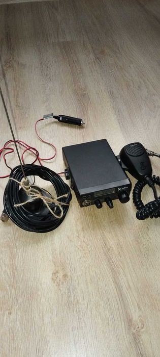 Stație emisie recepție auto COBRA 19DXIVEU