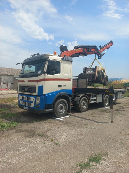 Камион с кран/Транспортни и монтажни услуги в страната и чужбина