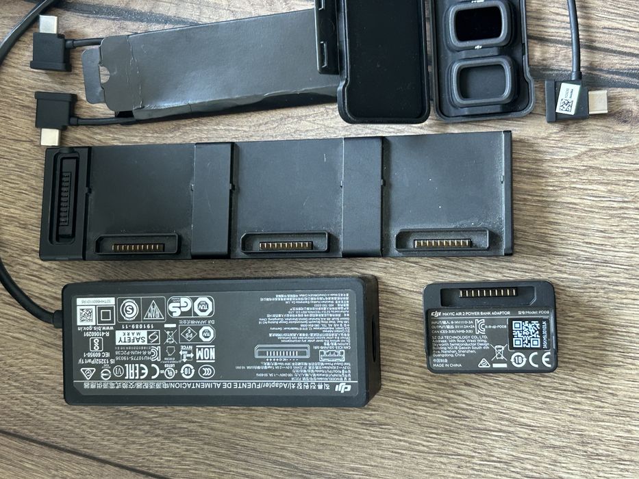 Продам комплект DJI Mavic Air 2 Fly More Combo БЕЗ дрона.
