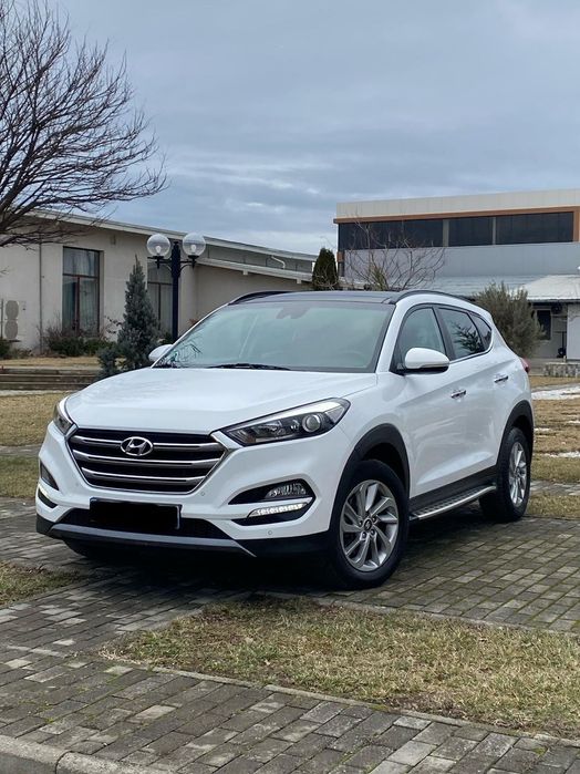 Hyundai Tucson 1.7 CRDi 2015 EURO 6 FULL OPTION Panoramic