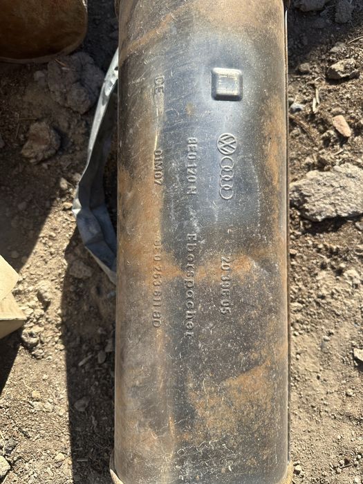 Глушитель от ауди с4 2.8