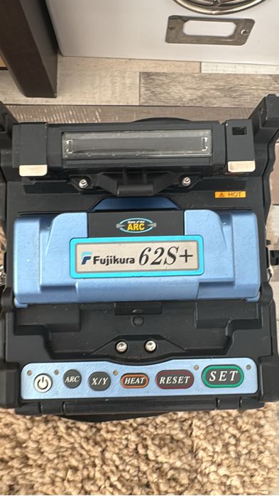 Aparat sudura fibra optica  Fujikura 62s+