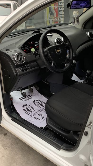 Nexia 3 mexanika sotiladi