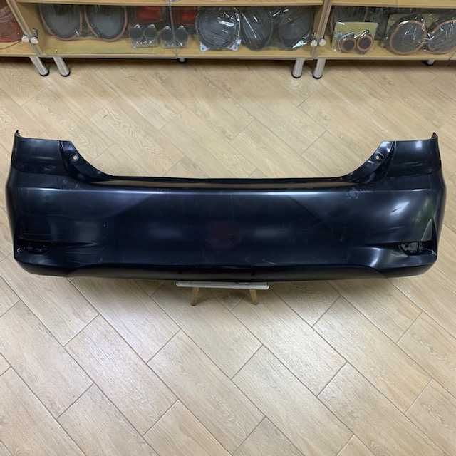 Бампер, крыло, крепление на Toyota Corolla