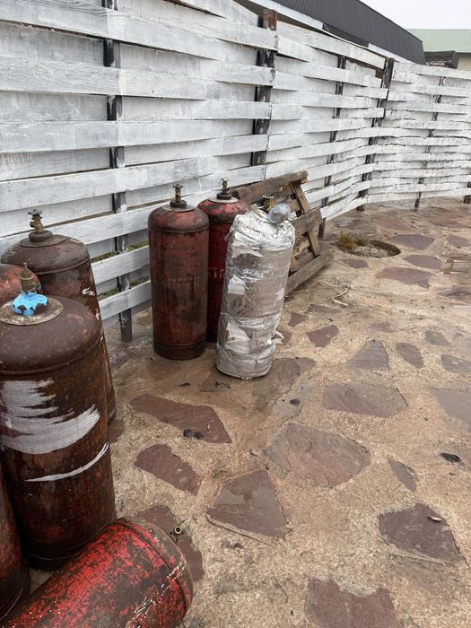 Газ балон в хорошем рабочем состояниииииииииии