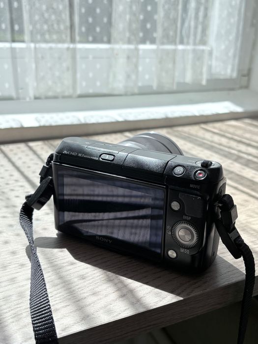 Aparat foto Sony nex f3 și obiectiv 18-55 kit
