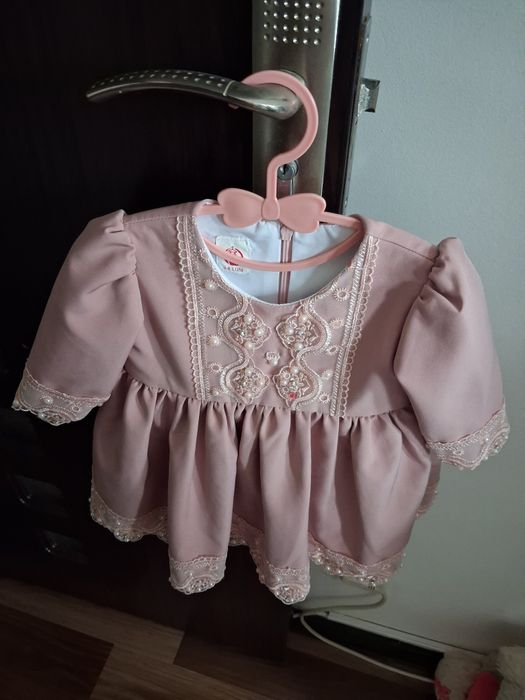 Rocheie de bebelusa de purtato la evenimeni