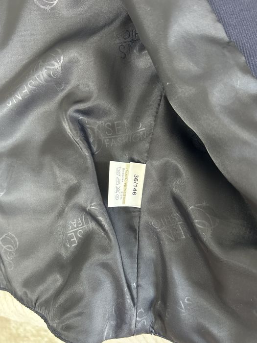 Продам две жилетки на мальчика