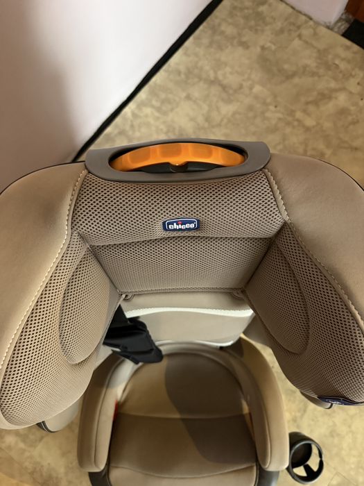 Scaun auto Chicco Oasys 15-36kg Isofix