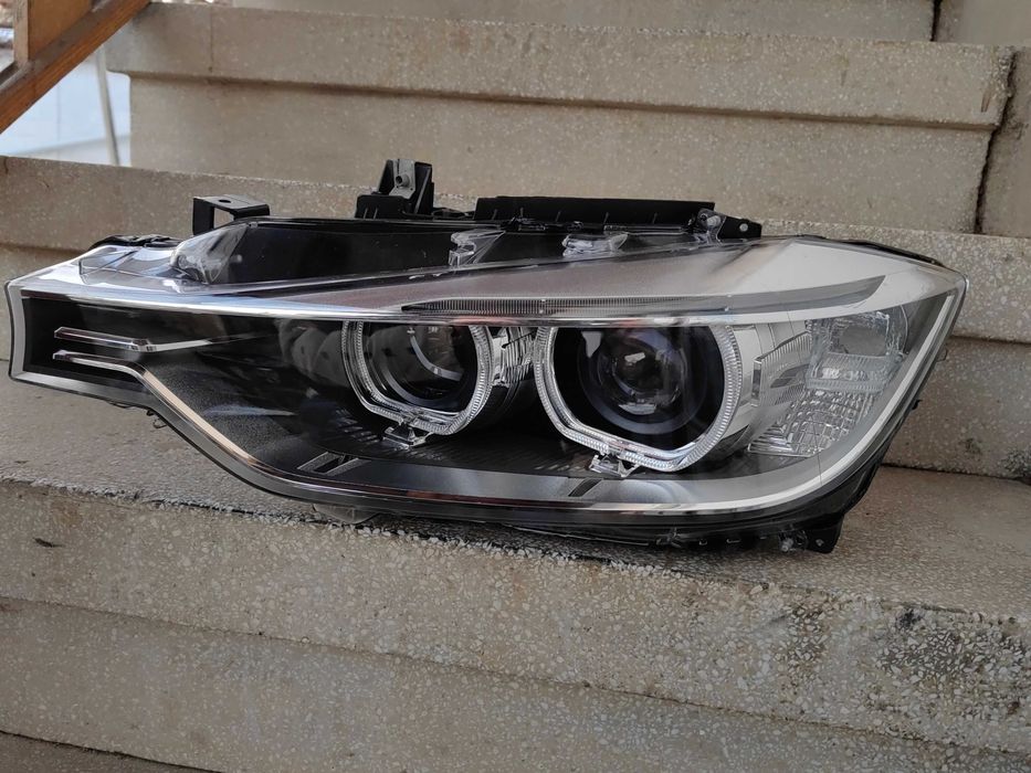 Фар BMW F30/F31 Bi-Xenon LED ляв/ Фар БМВ Ф30/Ф31 Оригинален