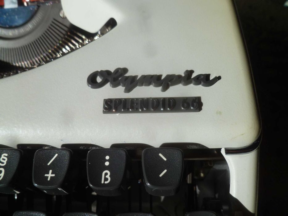 Masina de scris Olympia 66  Splendid