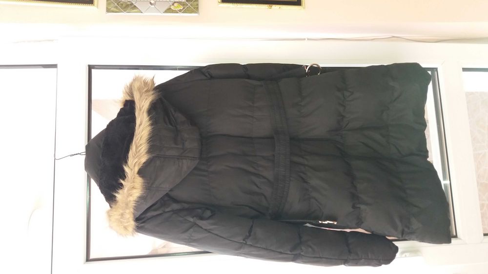 Продавам детско зимно яке