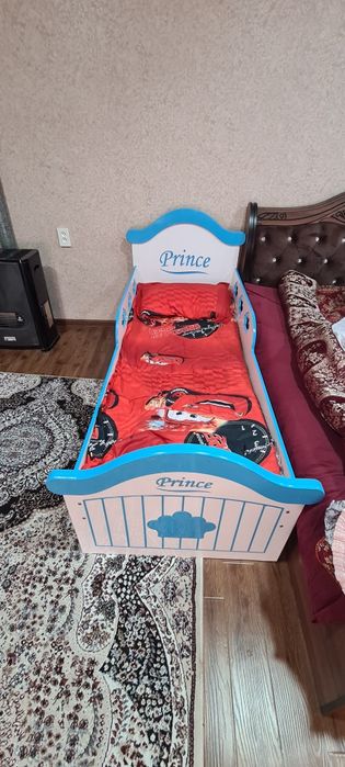 Детская кровать совсем новый