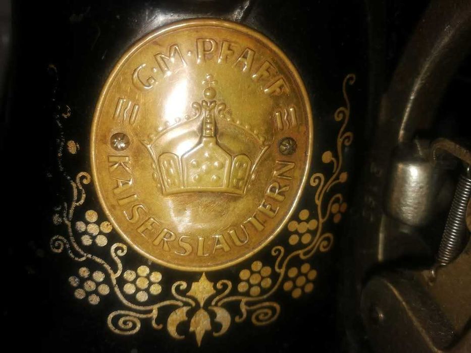 Mașină de cusut Pfaff