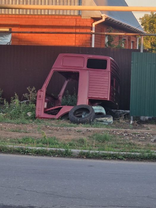 Кабина на камаз.