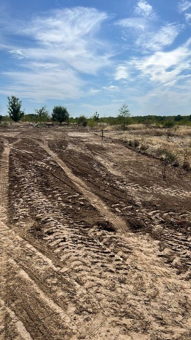 Vând parcele teren intravilan