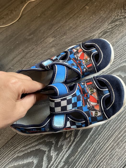 Колев и Колев пантофи