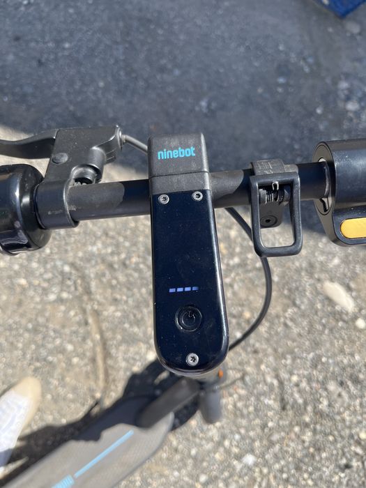 Trotineta Ninebot autonomie 20 km/h perfecta pentru oras
