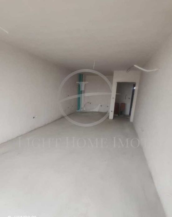 Продава се Двустаен апартамент в Пловдив, Кючук Париж - 76 кв.м за 1027 €/кв.м - Снимка #1