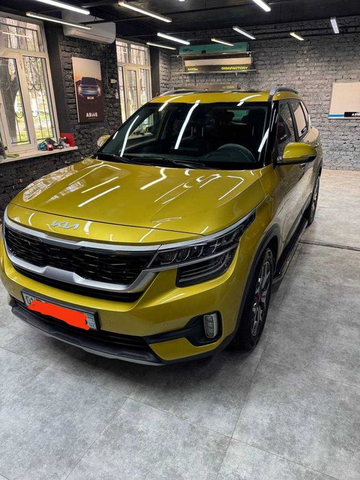 KIA Seltos, золотой, 2022, 39 тыс км пробег