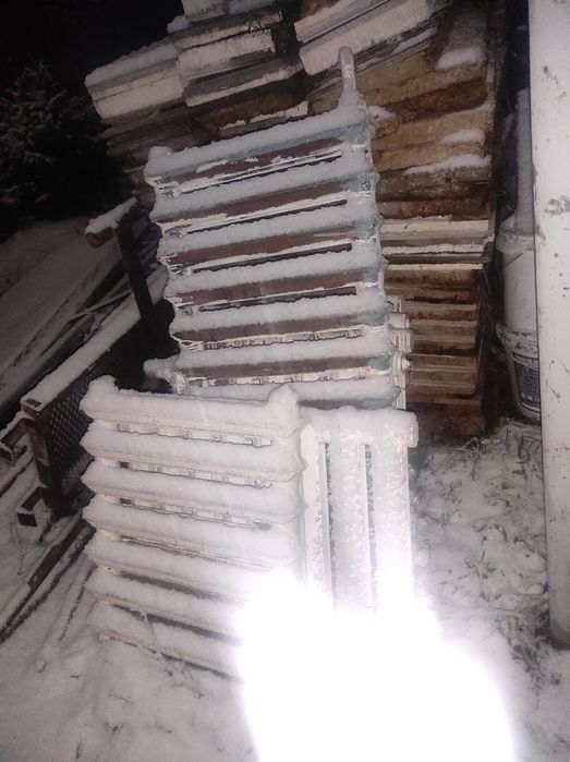 Чугунная батарея