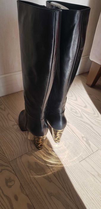 Сапоги CASADEI  еврозима  ,Италия