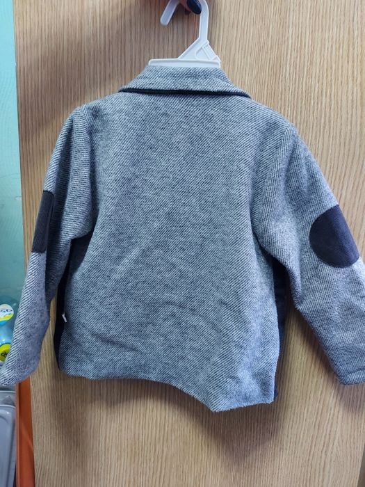 Продам детский пиджак