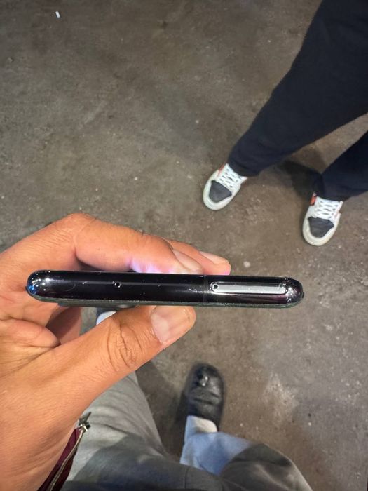 Samsung s20+ 256