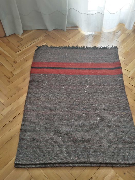 Ръчно тъкани вълнени черги
