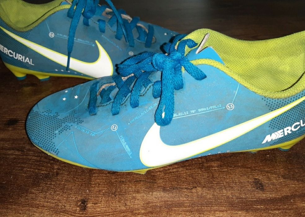Nike mercurial  neymar
