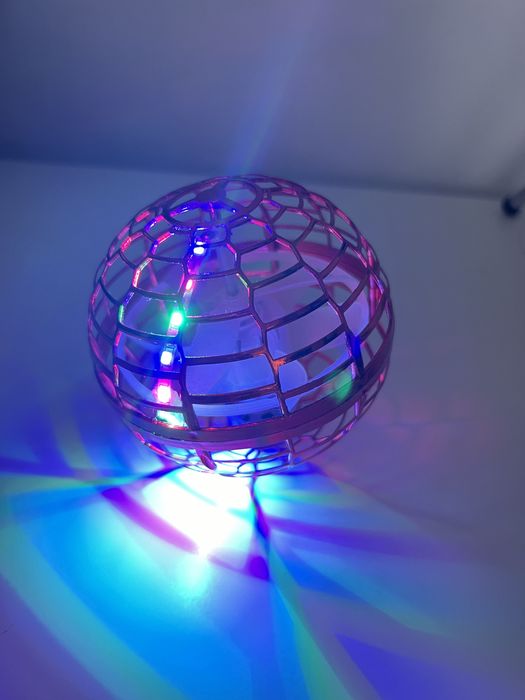Minge Zburatoare LED / Flying Spinner