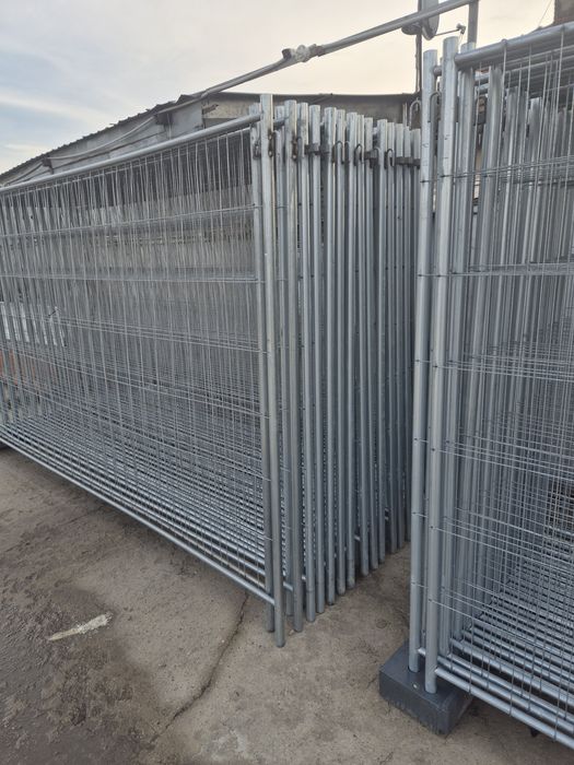 Мобилна решетъчна строителна ограда  3.50 м х 2.00 м