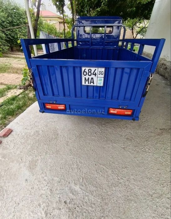 Lochin motosikl SOTILADI