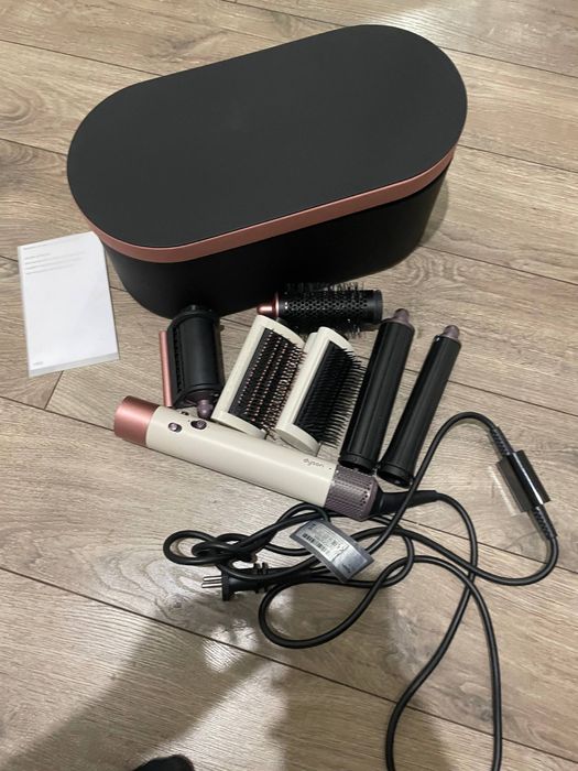 Дайсон оригинал,брали за 380.000