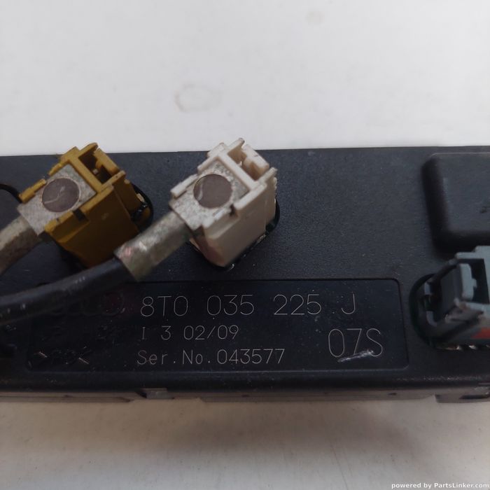 Amplificator Antena Audi A5/S5 Sportback (8Ta) [ 2009 - 2017 ] Oem 8T