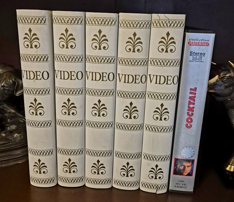 Оргинални Кутий за VHS Касети  и Бонус.