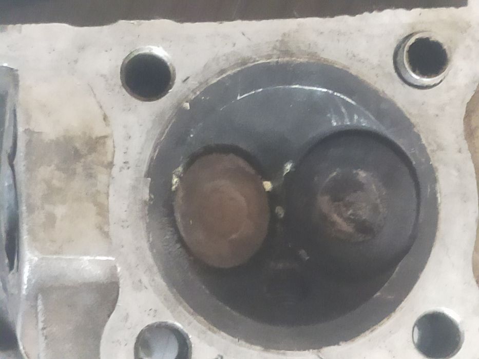 Продается на мопед запчасти