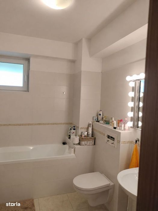 Vand aparament cu 1 camera, 40 mpu, etaj 2, lift, Maieri, Alba Iulia