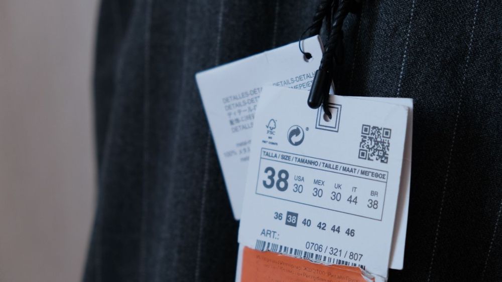 Брюки slim fit от Zara