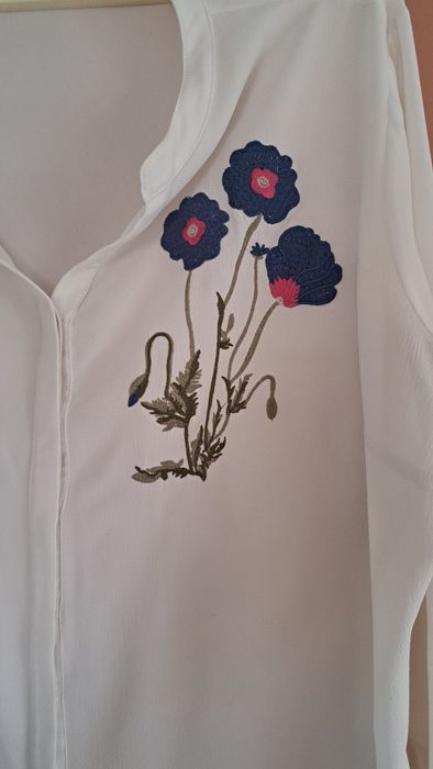 Дамска риза с бродерия XXL