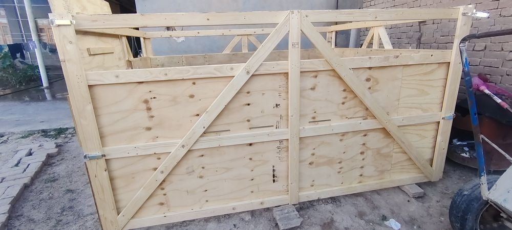 Яшик для скота куй мол паррандалар учун фойдаланса  булади!