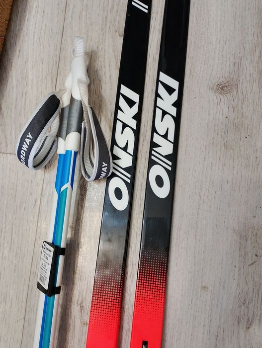 Продам лыжи ONSKI