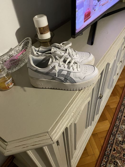 Pantofi sport marca Asics