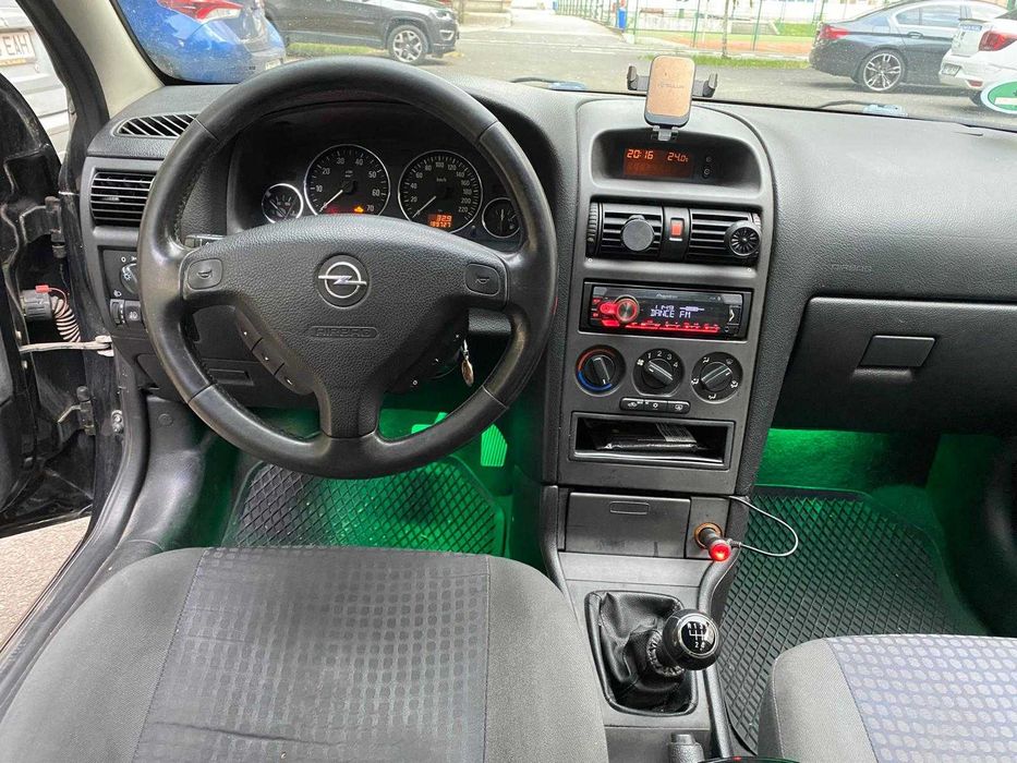 OPEL Astra 2004 — imagine 2