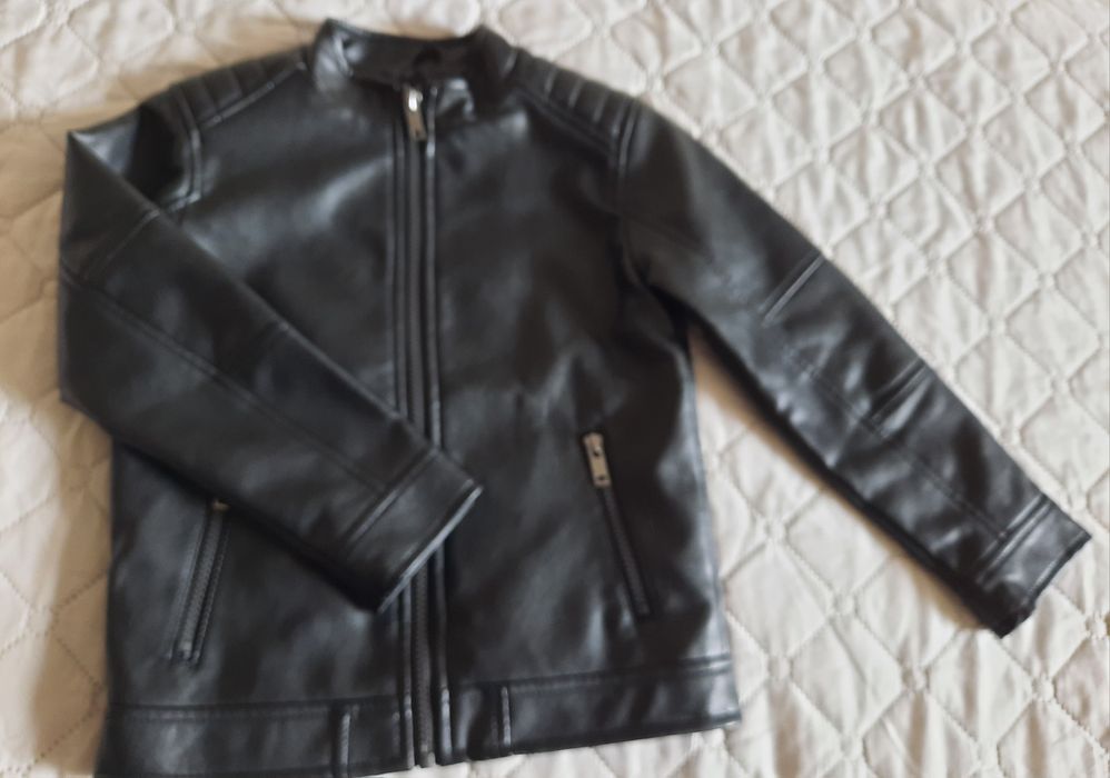 Преходни якета. Кожено яке, бейзболно яке и грейка